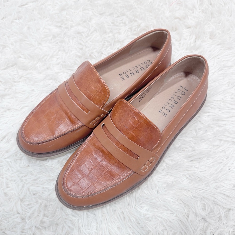 Journee Collection Womens Shoes Penny Loafer Platform Chunky Heel Size 8.5 M Tan